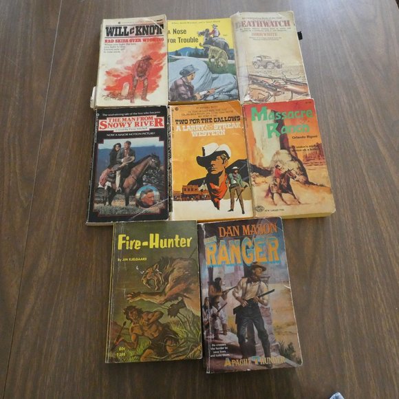 8 Vintage Western Paperbacks Various Authors - Picture 1 of 5